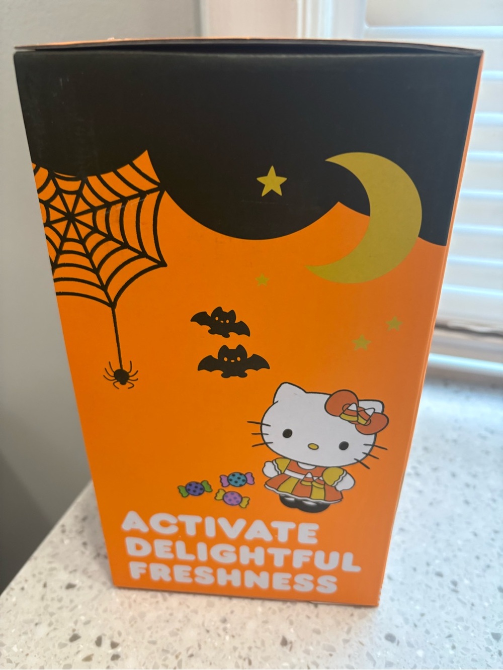 NIB Hello Kitty Orange & White Pumpkin Ceramic Reed Diffuser - Picture 5 of 7